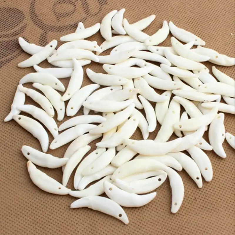 

TBP5830 Tibet Wolf Teeth Fangs Amulet Charms 30-35mm 100pcs lot Bleached White Mastiff