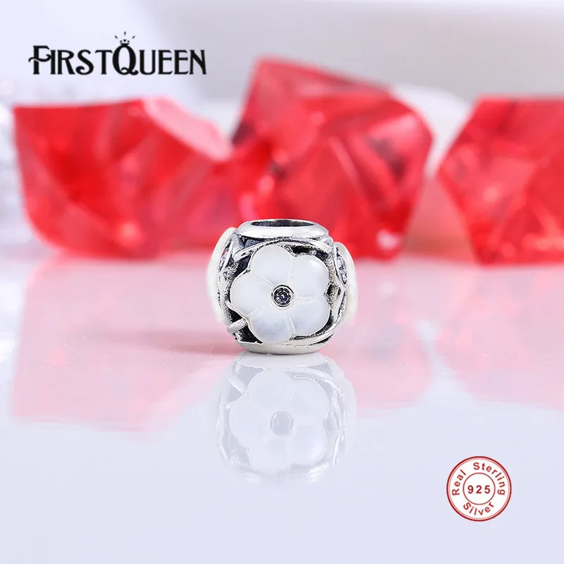 

FirstQueen 925 Sterling Silver Hot Sale Luminous Floral Mother-Of-Pearl Charm Beads Fit Bracelets Bangles Fashion Jewelry E