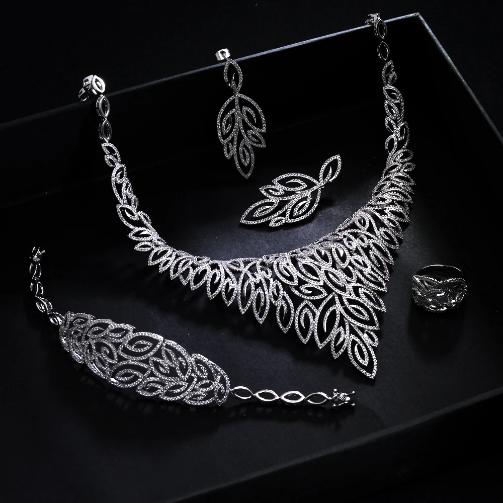 large necklace sets (1)