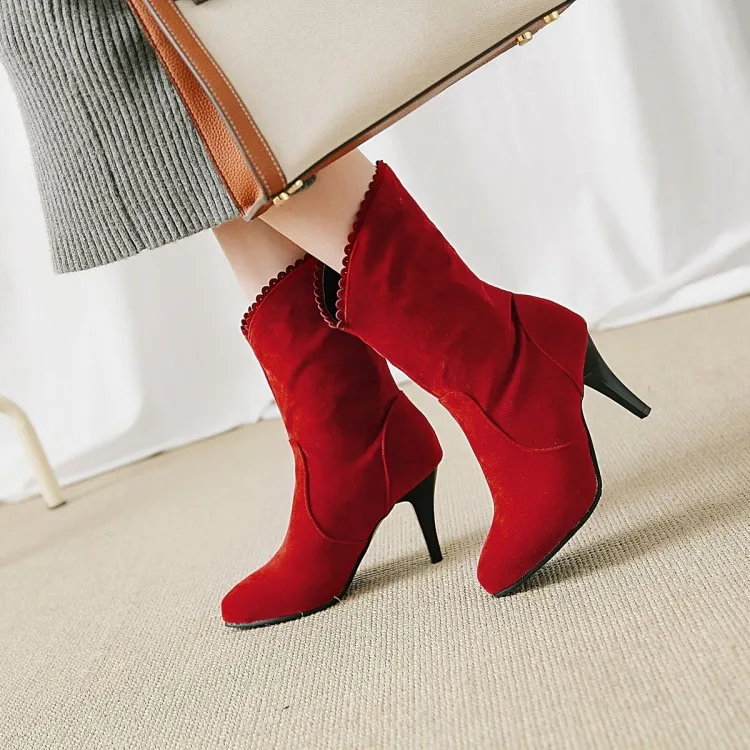 

Big Size 11 12 13 Knight's boots are full of slim, high-heeled and fashion-tipped sleeve boots in Britain.