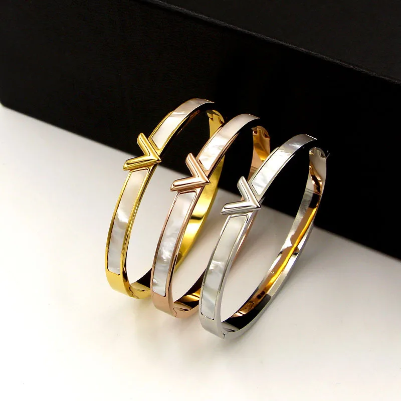 

Stainless Steel Fashion V Shape Gold Plating White Shell Bangle Bracelet For Women Jewelry Gift