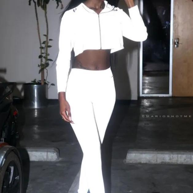

Flash Reflective Women Two Piece Set Hip Hop Tracksuits Casual Light 2 Piece Jacket and Pants Sets Womens Night Shine Outfits