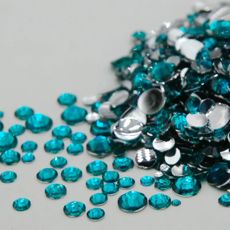 

Free shipping Mixed Sizes Blue Zircon Color Acrylic Flatback Crystal Non Hot Fix Stones 3D Nail Art Rhinestones Applique