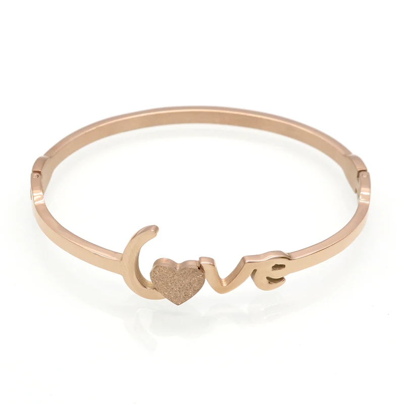 Женский браслет с шармами Love золотого цвета подвеской в виде сердца|bracelets for|bracelets