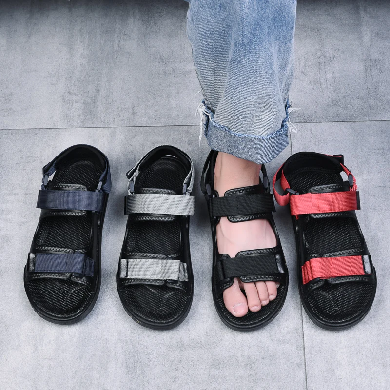 

YRRFUOT 2019 Fashion New Slippers Outdoor Light Non-slip Men Flats Shoes Summer Men's Sandals High Quality Adult Beach Shoes 44