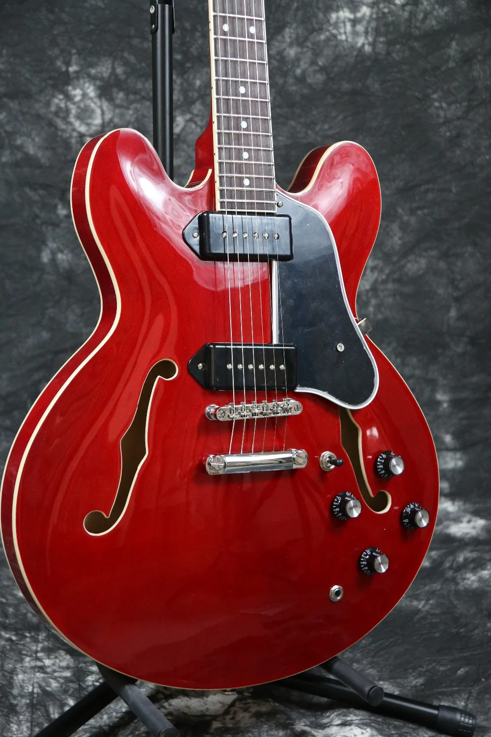 

High Quality New brand Starshine SR-ES-335D Style Electric Guitar Vintage Semi hollow body P90 Pickups Cherry Red Finish