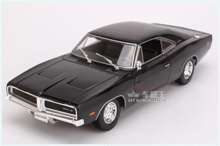 1:18 весы для Dodge Challenger, модель спортивного автомобиля, имитация сплава, Игрушечная модель автомобиля с рулевым колесом, управление передним колесом, Рулевое управление