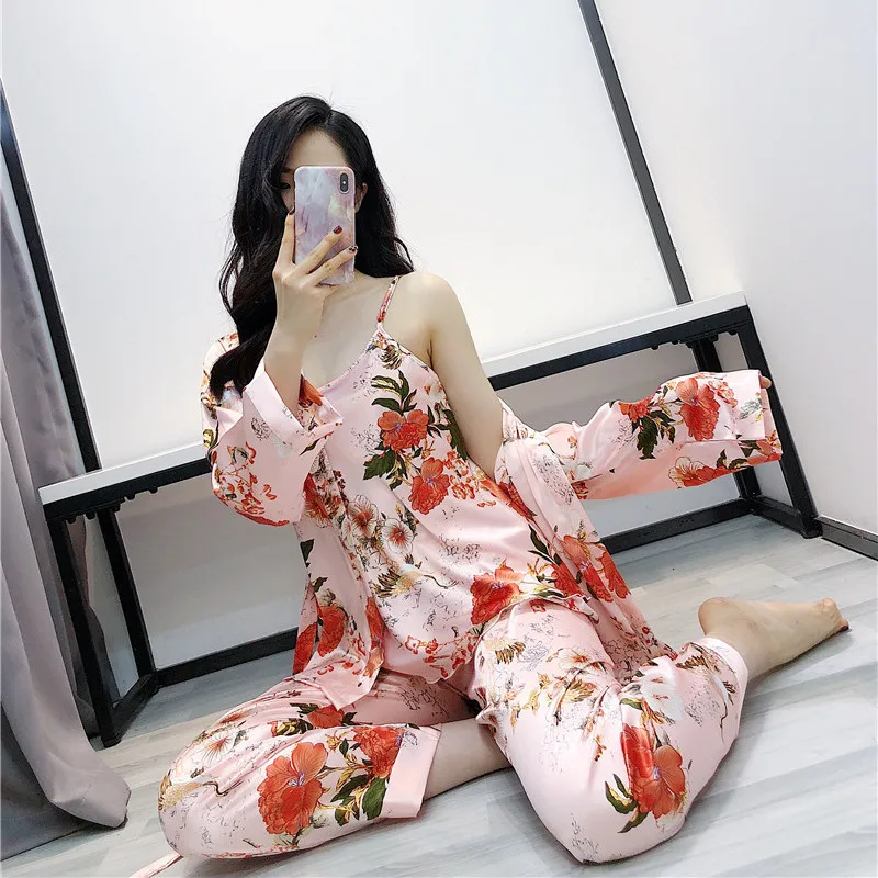 Корейские элегантные цветочные Сатиновые шелковые пижамы наборы для женщин с длинным рукавом шелковистые шелковые пижамы сексуальные 3 шт халат костюм женская пижама