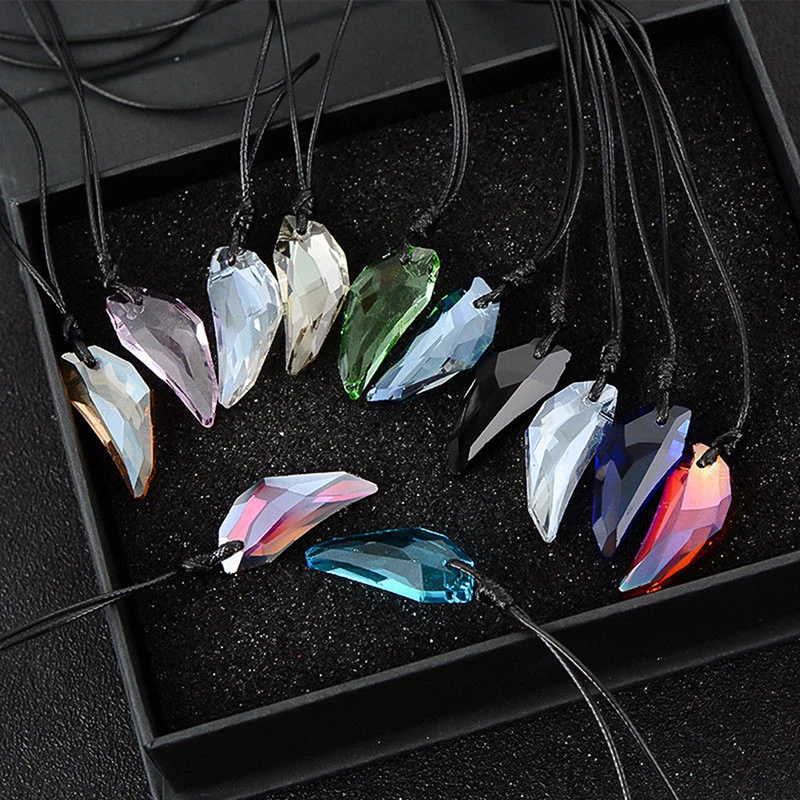 

Men Antique Wolf Tooth Rhinestone Pendant Necklace jeweleryCrystal Wolf Fang Tooth Pendant Necklace Vintage