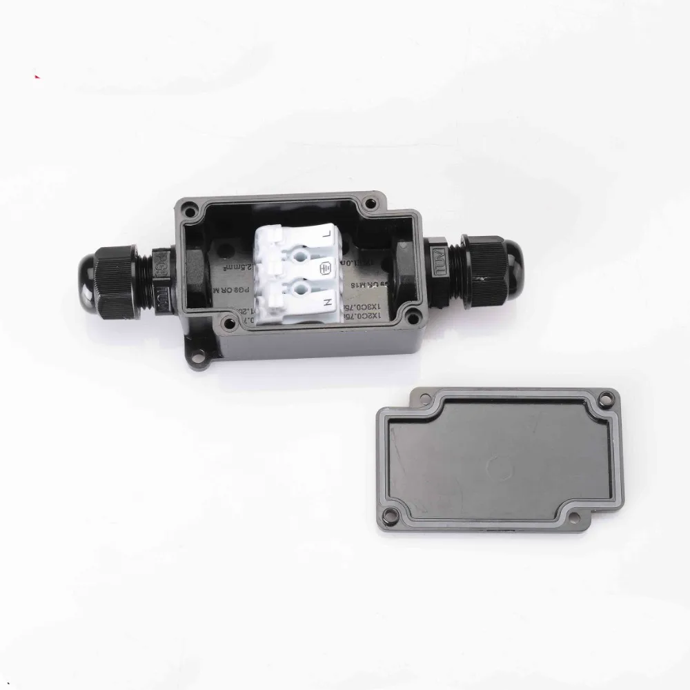 

IP65 Outdoor Waterproof Junction Box with Push-in Terminal Blocks for Lighting Cable