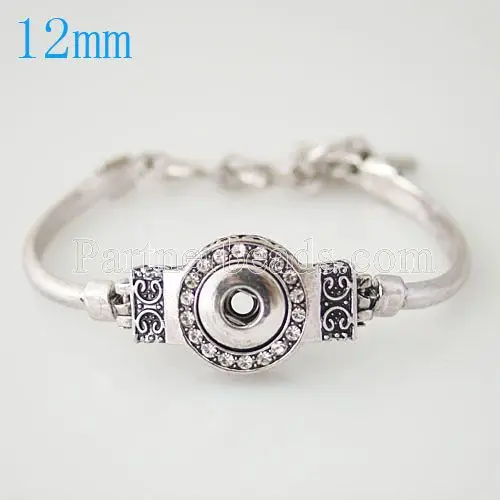 熱い販売スナップブレスレット&バングル高品質レザーブレスレットフィット12ミリメートルスナップボタンジュエリーKB0245-S: 安い熱い販売スナップブレスレット&バングル高品質レザーブレスレットフィット12ミリメートルスナップボタンジュエリーKB0245 S、購入品質チャームブレスレット、直接中国のサプライヤーから：熱い販売スナップブレスレット&バングル高品質レザーブレスレットフィット12ミリメートルスナップボタンジュエリーKB0245-S
お楽しみください✓世界中の無料配送！ ✓限られたタイムセール✓イージーリターン 銘柄: partnerbeads 材料: 金属 性: 男女兼用 様式: 粋 設定のタイプ: どれも 金属類: 亜鉛合金 項目タイプ: ブレスレット チェーンタイプ: スネークチェーン 留め金タイプ: 簡単なフック ブレスレット類: チャームブレスレット 長さ: 20cm 形\パターン: 円形 上品あるいはファッション: 方法 snaps bracelets: DIY snaps Real leather bracelets: Exclusive Design is_customized: Yes Model Number: KB0245-S 