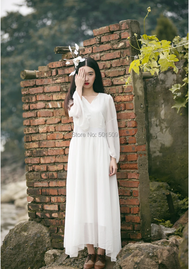 

free ship snow white long chiffon vintage medieval dress Renaissance princess Victorian dress/Marie long dress