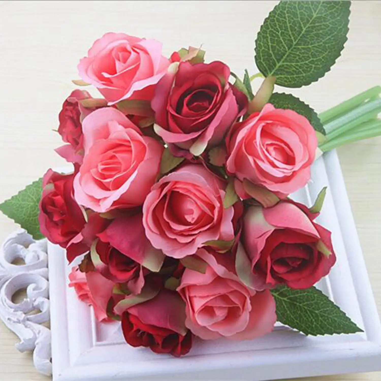 

TFBC-12pcs/lots Artificial Rose Flowers Wedding bouquet White Pink Thai Royal Rose Silk flowers Home Decoration Wedding Party