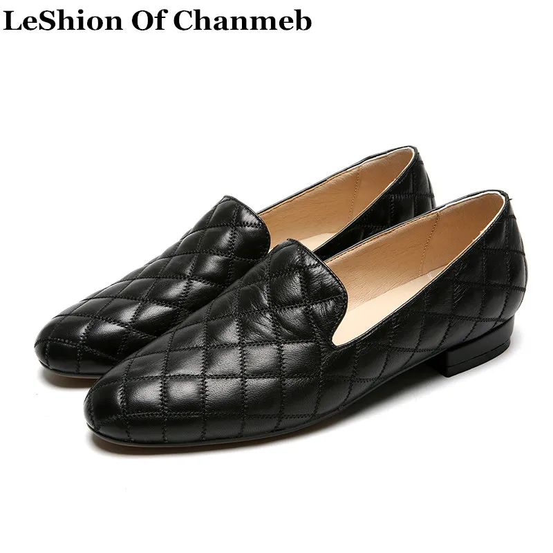 

Female 2019 New Sheep Leather Quilted Flats Women's Slip ons Loafers Black White Casual Shoes Lady Espadrilles Moccasin Footwear