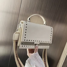 2019 Brand Women Bags Luxury Handbags Women Messenger Bags Cover Rivet Bag Girls Fashion Shoulder Bag Ladies PU Leather Handbags 2019 Brand Women Bags Luxury Handbags Women Messenger Bags Cover Rivet Bag Girls Fashion Shoulder Bag Ladies PU Leather Handbags