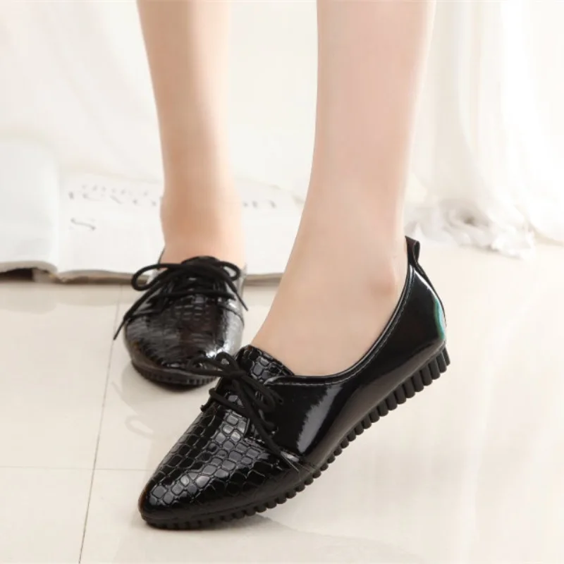 

Casual Women Air Mesh Flats Platform Shoes Autumn New Korean Style Shoes Female White Shoes Lace-up Round Sneakers Women Shoes