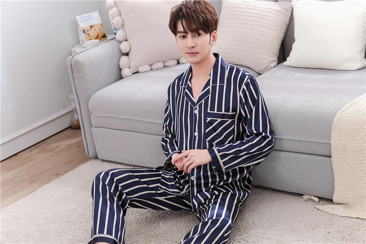 Новые весенние пижамы для мужчин из искусственного шелка и атласа Домашняя одежда пижамный комплект в полоску 2 шт. ночные рубашк