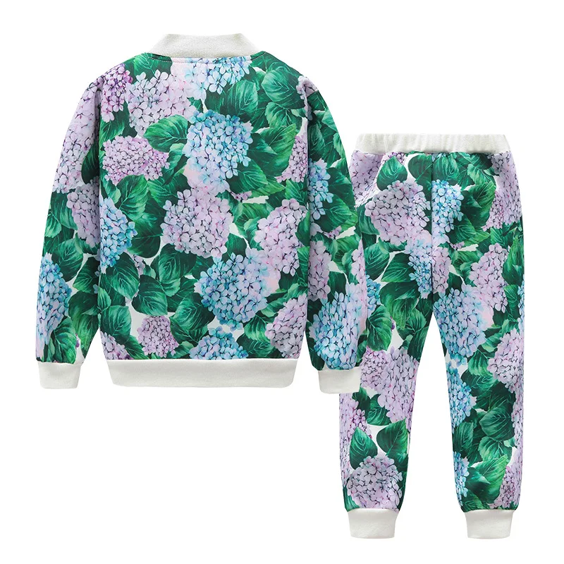 4435417428_1391900292