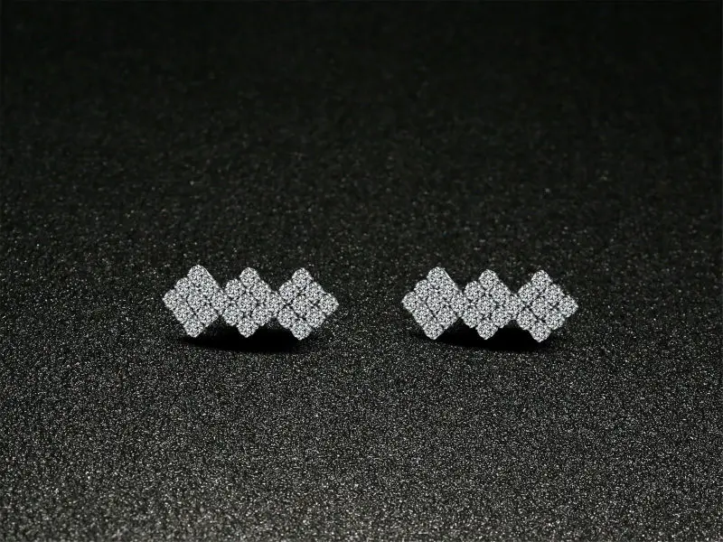 1 (17)
