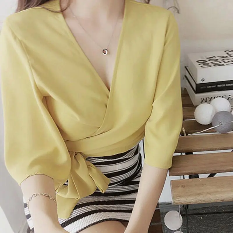 

Deep V Neck Sexy Women Blouse 2019 Summer Fashion Bandage Solid Color Shirt Blusa Female Casual Short Sleeve Chiffon Shirts Tops