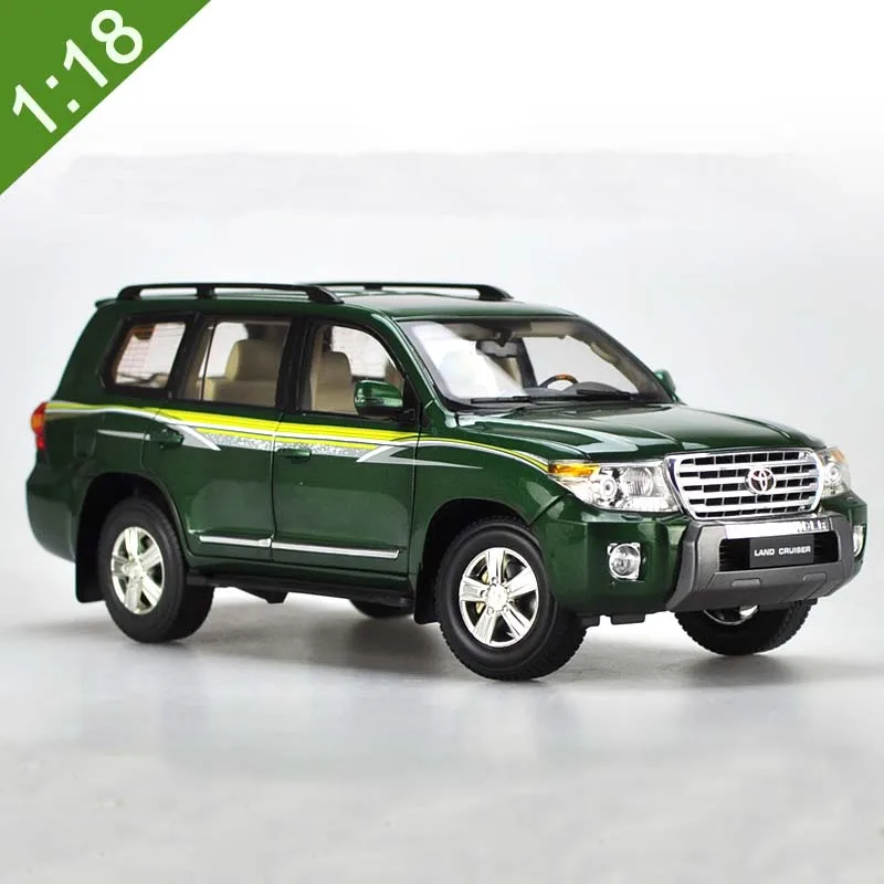 1:18 весы Toyota Land Cruiser LC200 зеленая литая под давлением модель автомобиля SUV игрушки для коллекции подарков оригинальная коробка