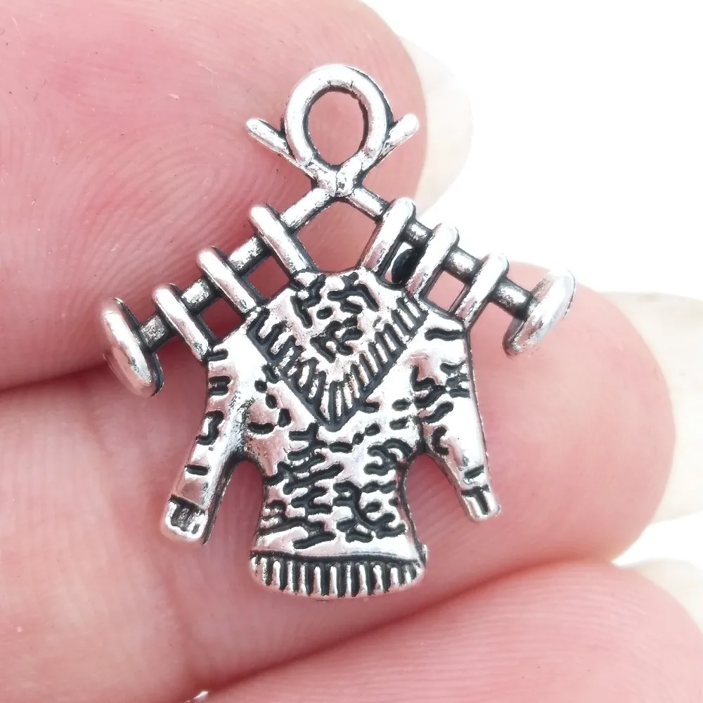 BULK 30 Zinc Alloy Metal Knitting Sweater Charms Antique Silver Plated