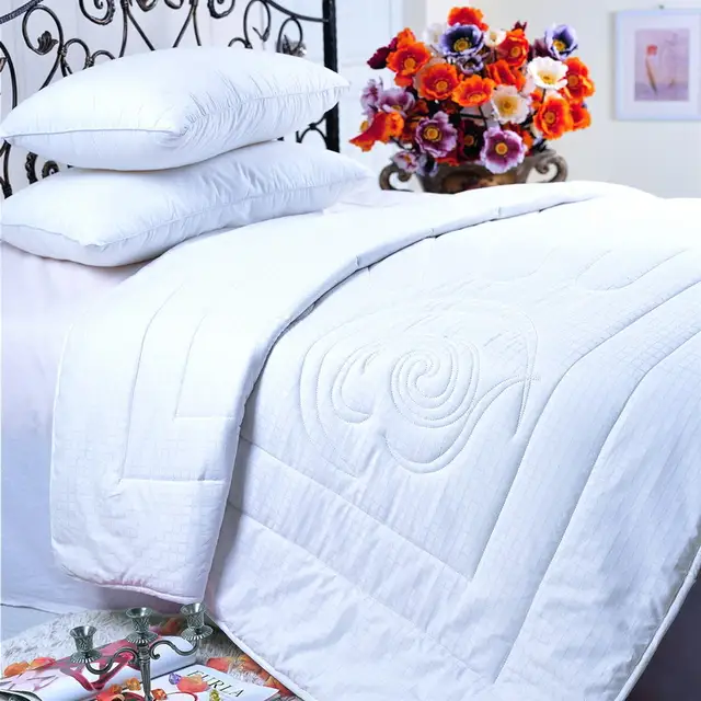 Queen Comforter Duvet Insert White Quilted Comforter With Corner