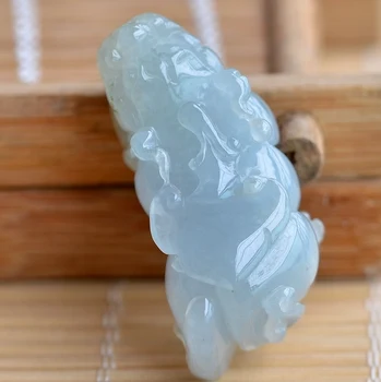 

Ice through the head of the old pit type A cargo Jade three-dimensional wishful Lucky brave pendant with a certificate