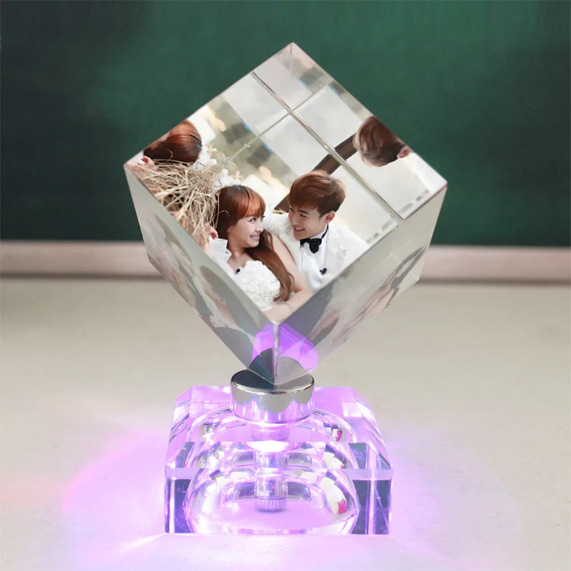 

Crystal decorative Valentine Gift Birthday custom photo rotating LED DIY to send his girlfriend