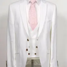 Последние конструкции пальто брюки белые смокинги жениха 3 шт Мужские свадебные вечерние костюмы выпускного вечера Наряд жениха шафер Жених костюм