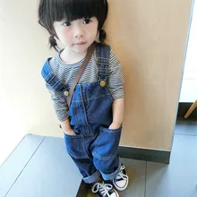 DFXD/комбинезон для маленьких девочек; детские джинсовые комбинезоны; коллекция года; сезон весна-осень; Модное детское однотонное свободное джинсовое платье; комбинезон; От 2 до 8 лет