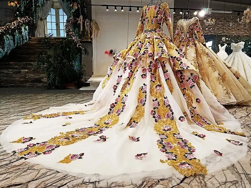 39810 достойное свадебное платье Цветы для аппликации тяжелый кристалл из бисера вышивка золотой нитью свадебное платье