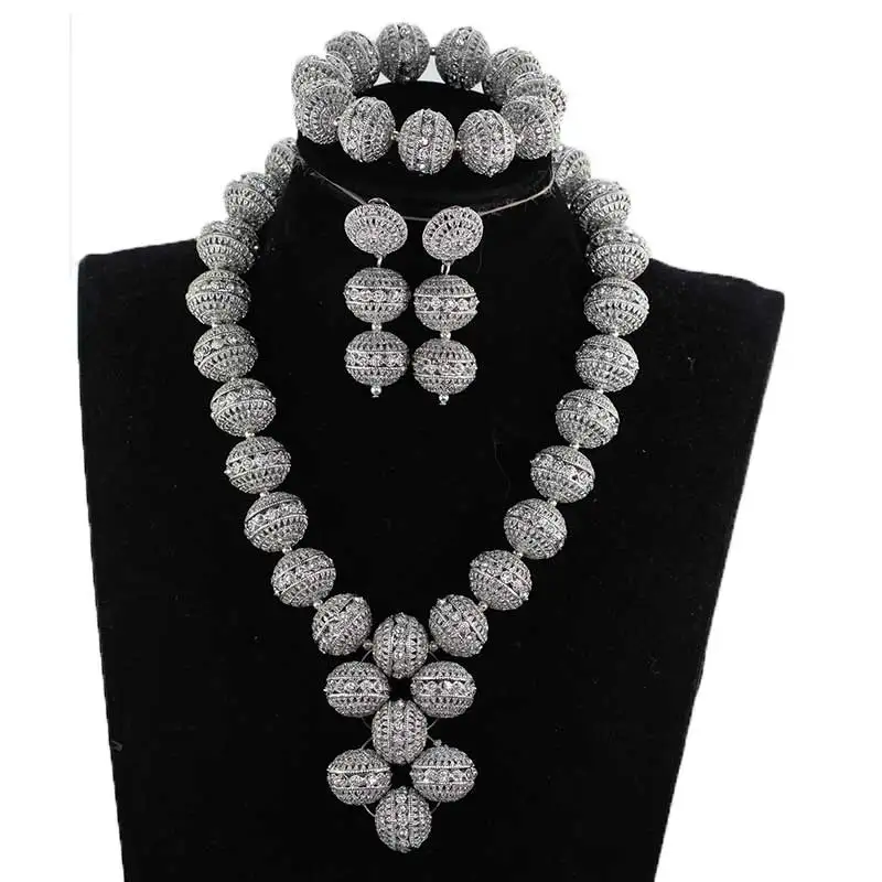 Vintage Silver Beads Balls Pendant Necklace Set Silver Accessory Chunky