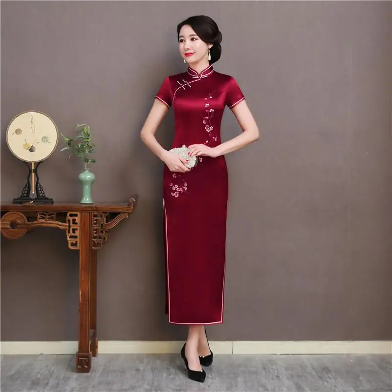 Бургундия вышивка цветочный длинный Cheongsam Традиционный цветок шелк Qipao для женщин сексуальный Сплит Vestidos китайский стиль женское платье - Цвет: Burgundy B