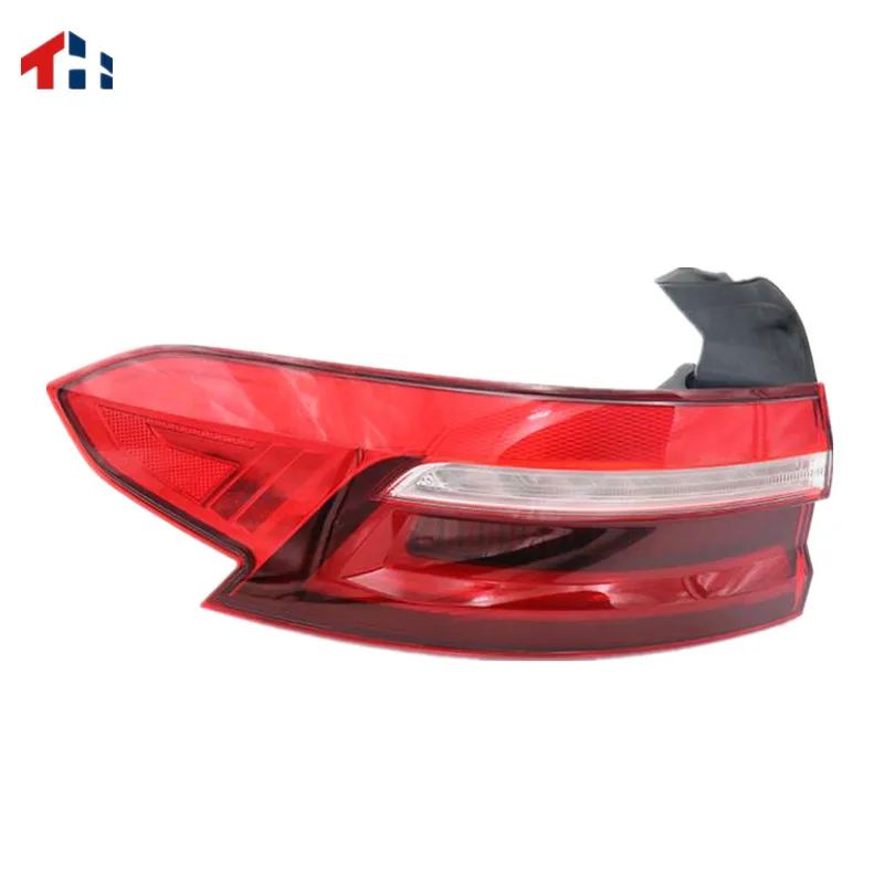 

After 1pcs combination taillight rear fog lamp is suitable for the Great Wall HAVAL F7