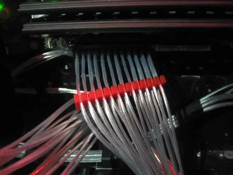 CABLE COMBS (1)