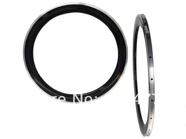 

Full Carbon 3K Glossy Clincher Rim with Alloy Brake Surface 700C Wheel Rims F : 20H / R : 24H Rim Depth : 60mm