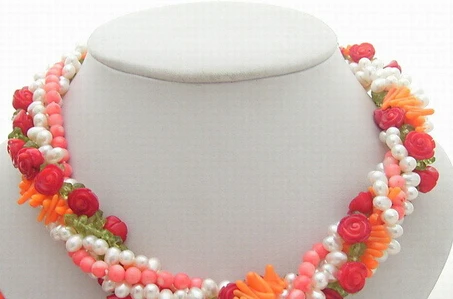 

huij 004722 5Strds Pearl&Coral&Peridot Necklace