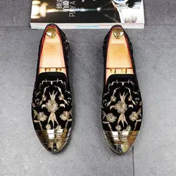 Мужские лоферы мокасины gommino плоские туфли Повседневное металлическим носком слипоны с вышивкой B69