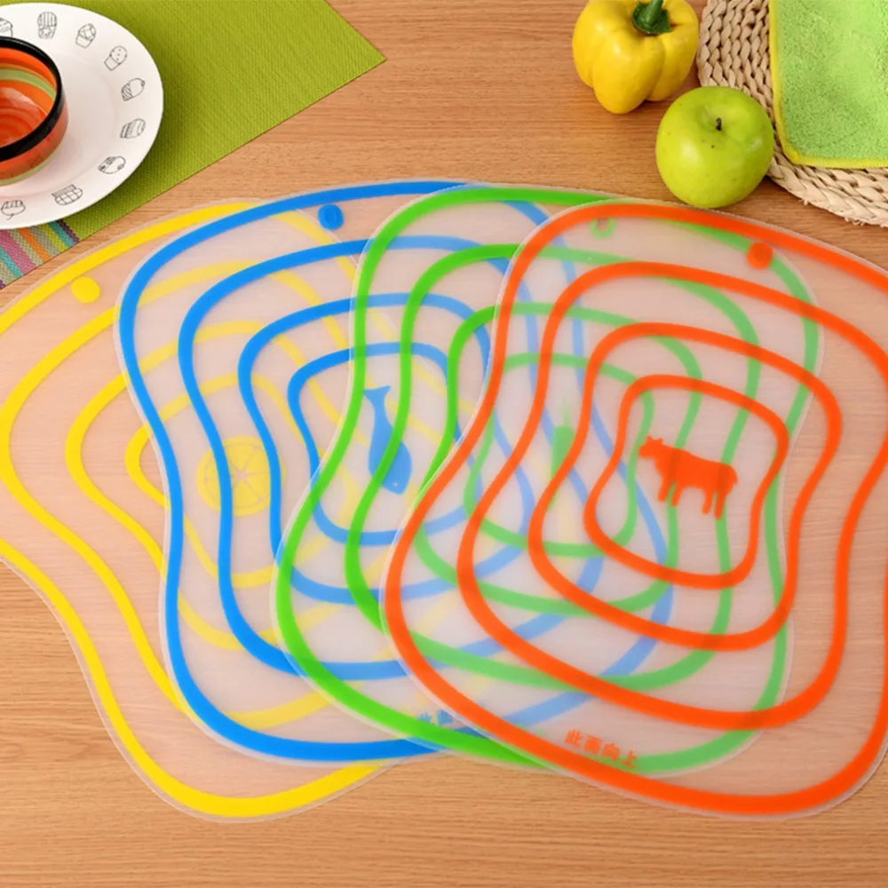 

5 pcs Translucent Cutting Board Kitchen Plastic Chopping Block Set Bendable Frosted Translucent Meat Fruit 4Pcs Antibacterial