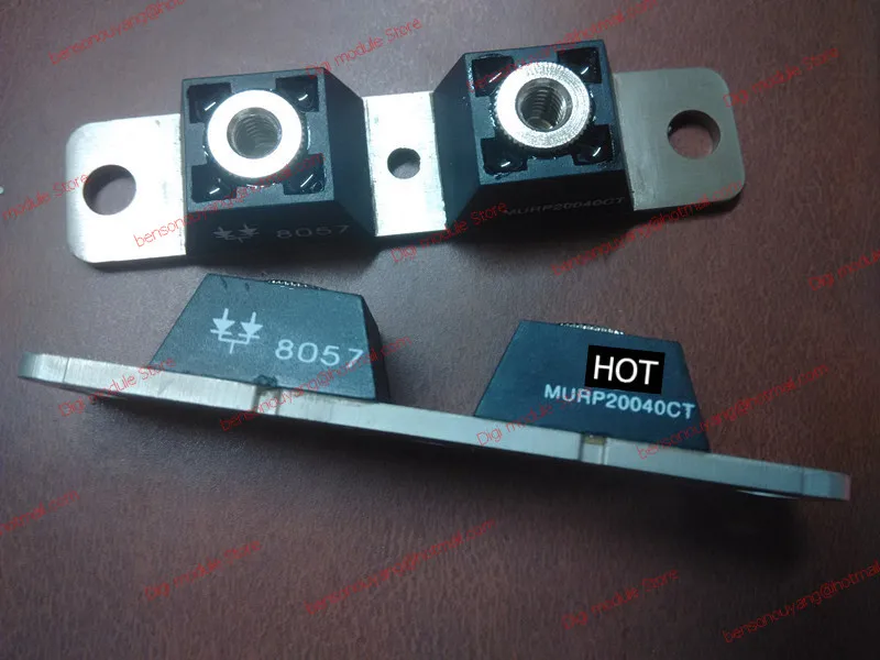 

MUR20040CT