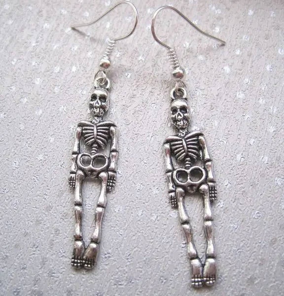 

1 pairs SKELETON Gothic Antique Silver Drop Earrings HALLOWEEN Gift Bag FANCY DRESS 56mm