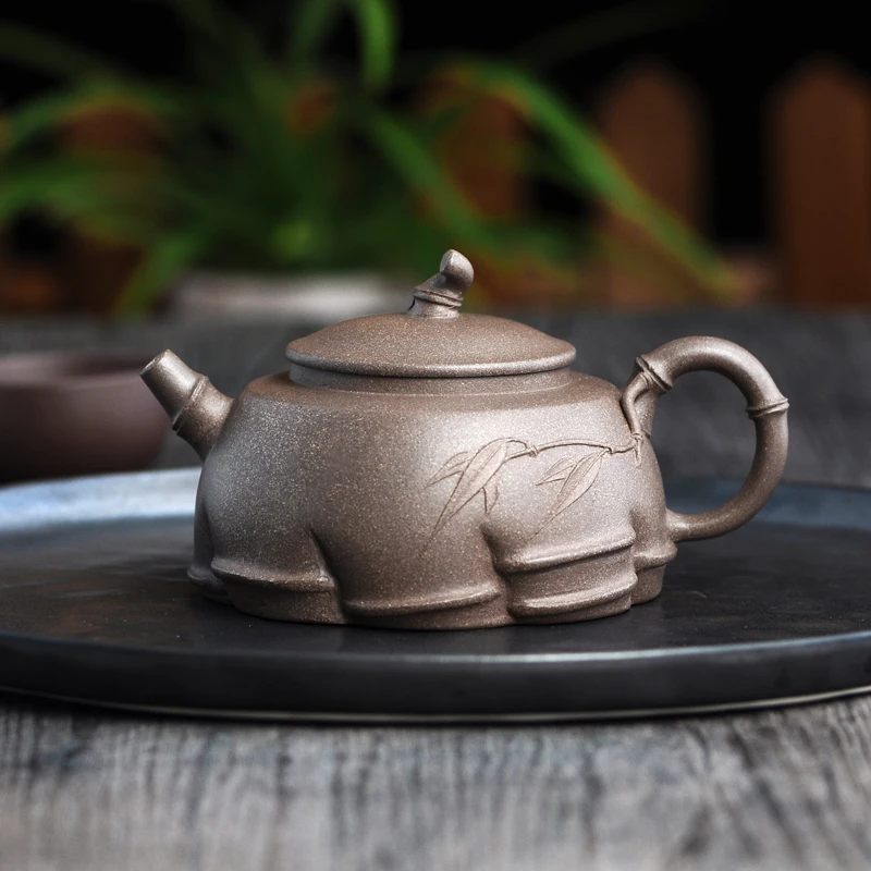 

Chinese Kung Fu Pu'er Oolong Tea Kettle 280ml Pure Hand-made Yixing Purple Clay Pot Of Old And Old Clay King Bamboo Teapot