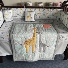 Промо-акция! 8 шт., giraff bebe jogo de cama, Детский Комплект постельного белья для детей(4 бампера+ чехол для кровати+ юбка для кровати+ одеяло+ подушка