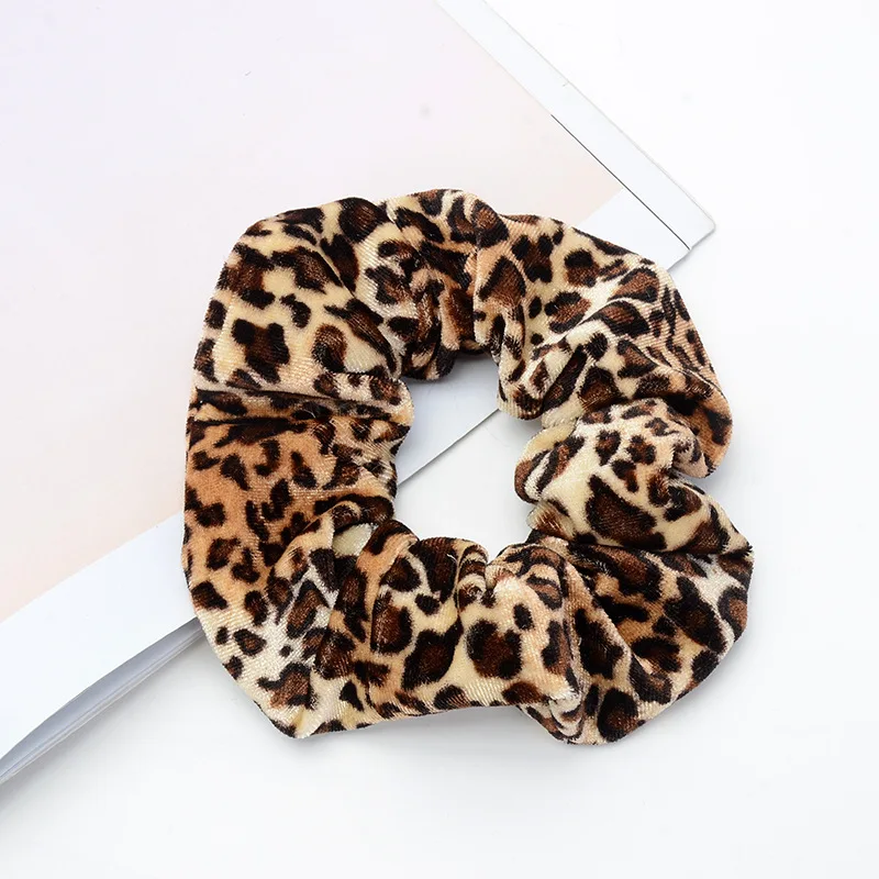 Fashion Women Vintage Leopard Print Velvet Hair Scrunchies Big Stretch Elastic Rope Bands Basic Hair Ties head wrap for women