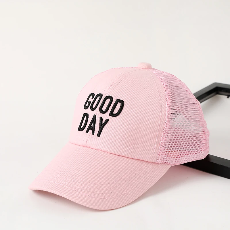 

Summer Children's Baseball Caps Mesh Breathable Unisex Adjustable Casual with Letter Embroidery Hip Hop Hats for Boys and Girls