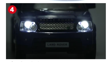Light show of Range Rover Sports