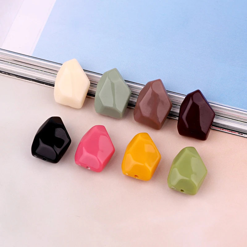 

10pcs Multicolor Irregular Stone Resin Pendant Findings Diy Simple Necklace Bracelet Charms With Holes Jewelry Accessories F591