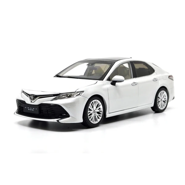 Модель Paudi 1/18 1:18 Масштаб Toyota Camry 8-го поколения белая литая под давлением модель автомобиля коллекция игрушек модель автомобиля открываются двери - Цвет: White