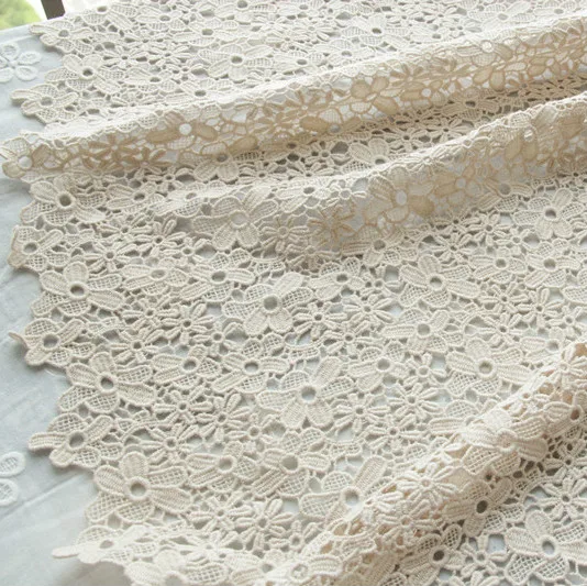 

Beige Water-soulble Hollow-out Lace Fabric Embroidered Lace Fabric DIY Clothes Sewing Accessories Material Width 130cm 1yard